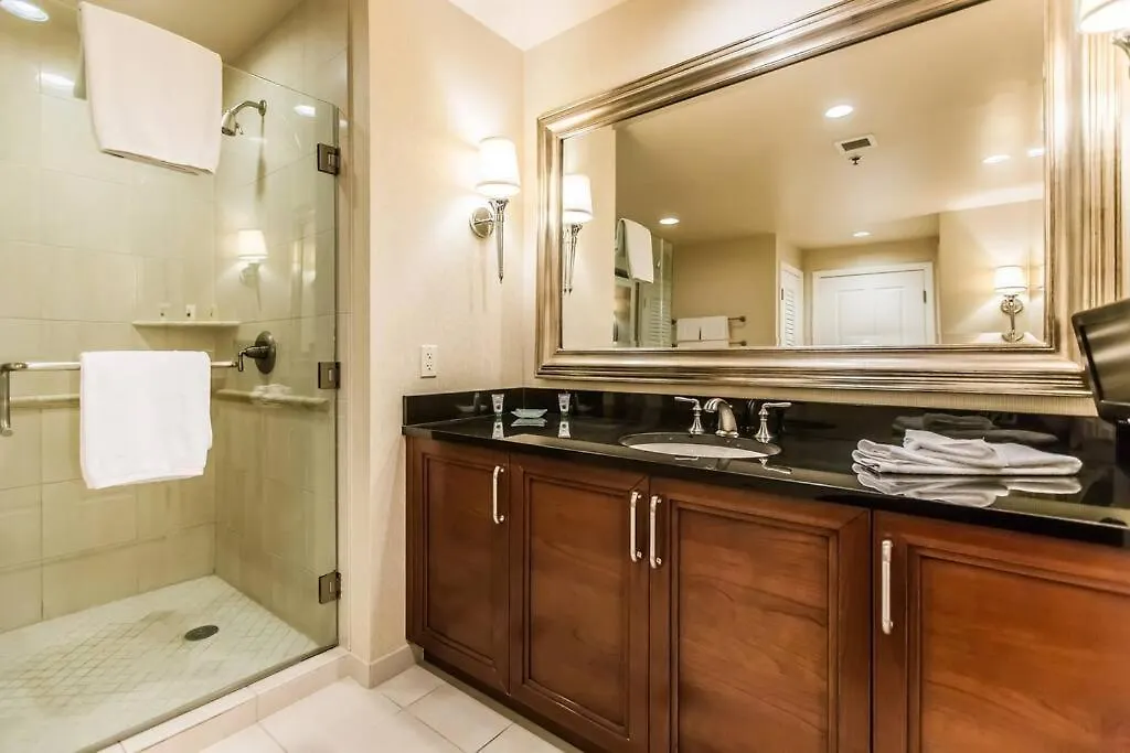 Signature Suites By Voyargo - 1Br Suites W Balcony