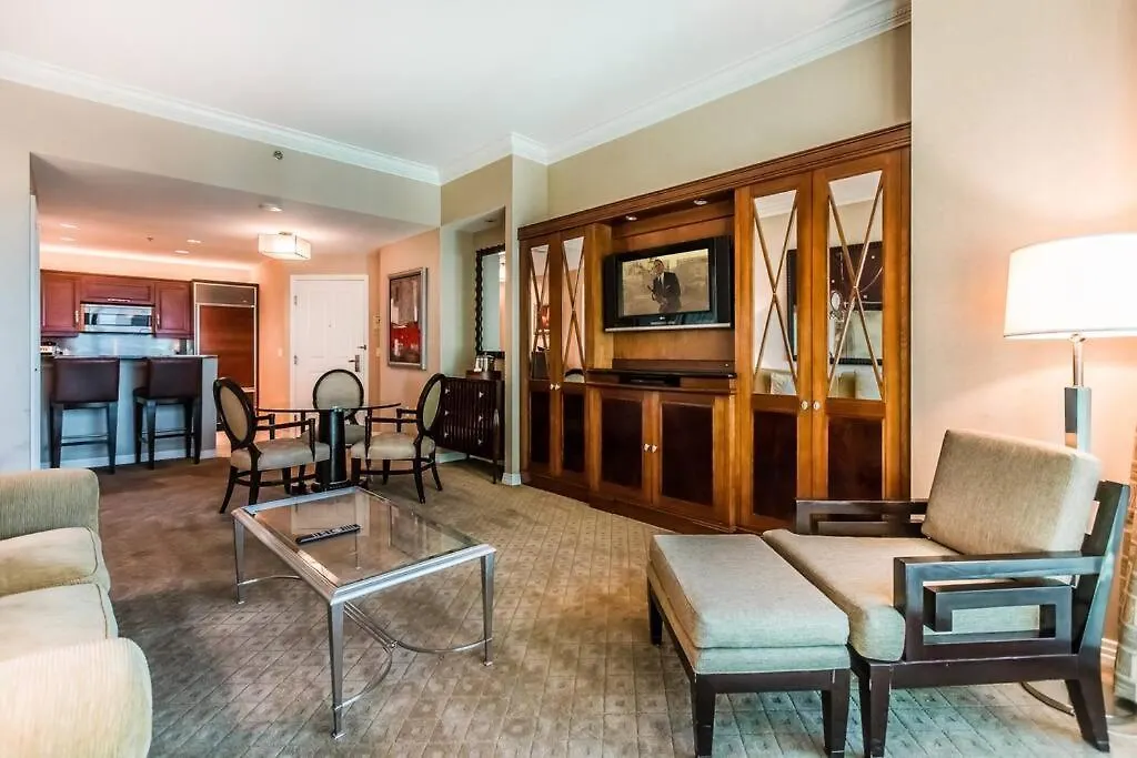 Signature Suites By Voyargo - 1Br Suites W Balcony Apartament